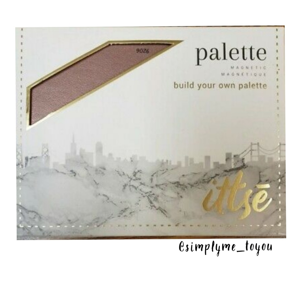 NIB! Ittse Eye Shadow Palette